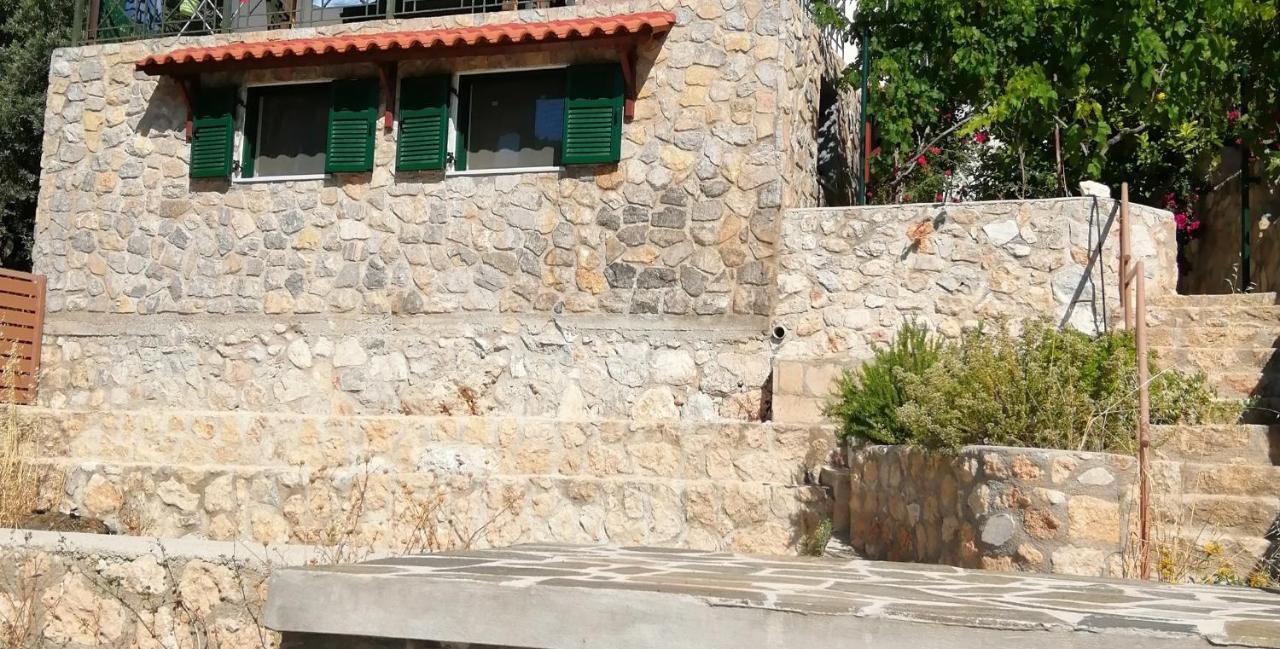 Agistri Sophia'S Apartment สกาลา ภายนอก รูปภาพ