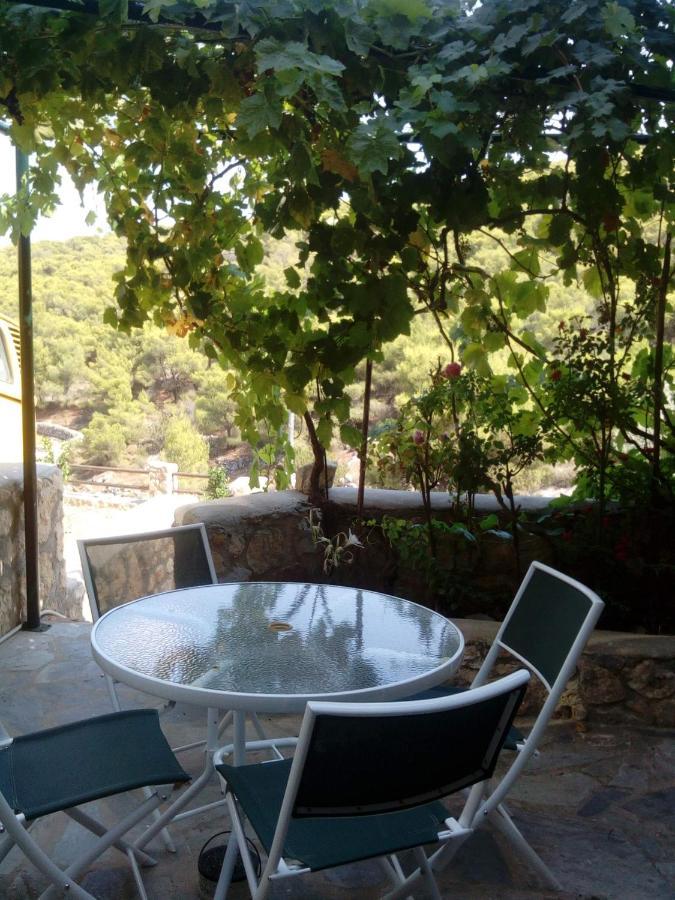 Agistri Sophia'S Apartment สกาลา ภายนอก รูปภาพ